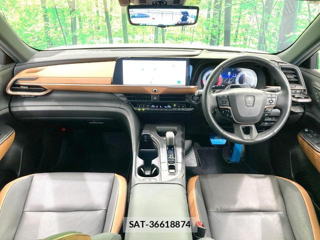 Toyota Crown Crossover 2024-01 8071273-1
