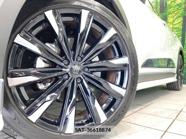 Toyota Crown Crossover 2024-01 8071273-12
