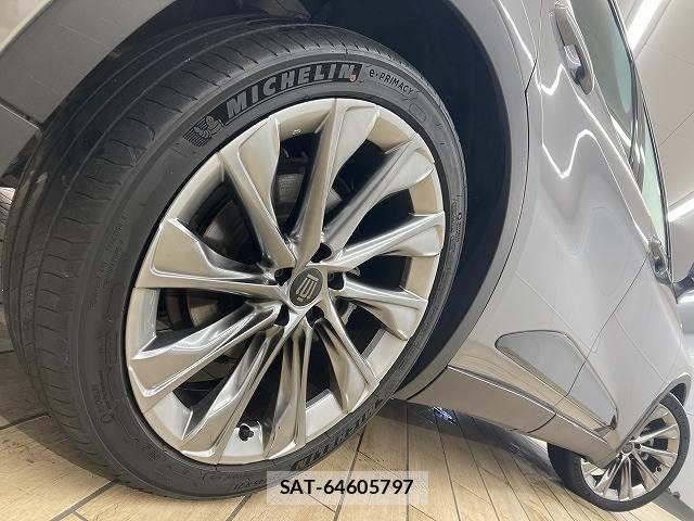 Toyota Crown Crossover 2022-12 8071545-18