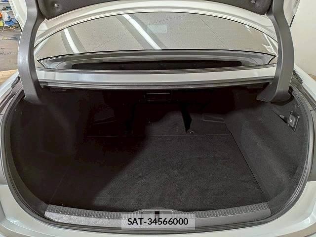 Toyota Crown Crossover 2023-06 8072595-12
