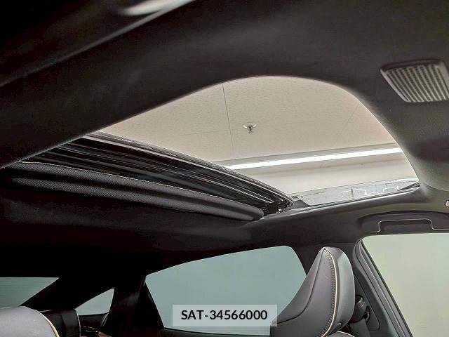 Toyota Crown Crossover 2023-06 8072595-6