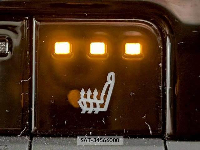 Toyota Crown Crossover 2023-06 8072595-7