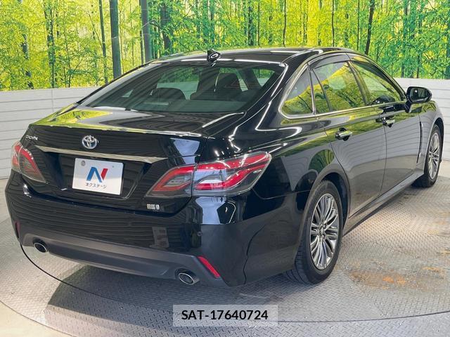 Toyota CROWN HYBRID 2021-08 8070845-16