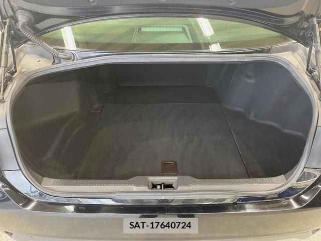 Toyota CROWN HYBRID 2021-08 8070845-9