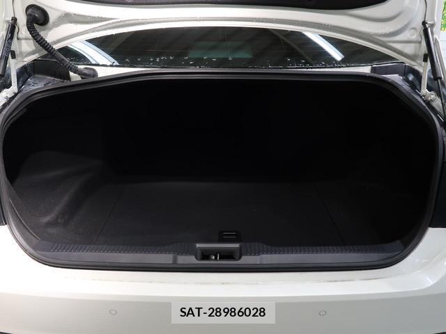 Toyota CROWN HYBRID 2020-09 8070848-10