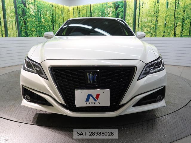Toyota CROWN HYBRID 2020-09 8070848-14