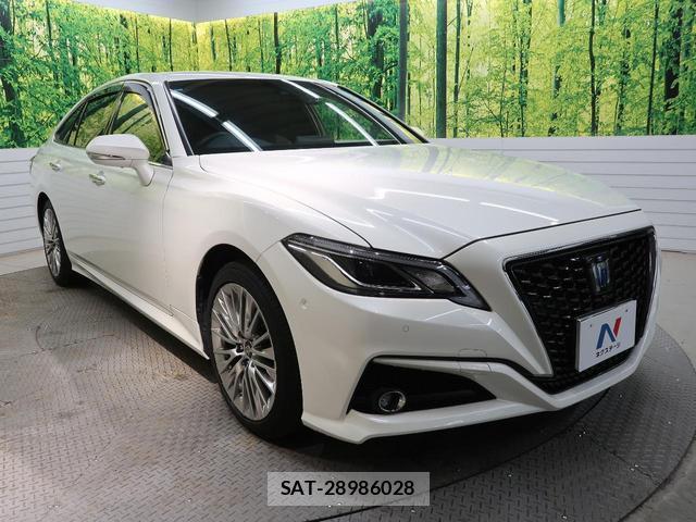 Toyota CROWN HYBRID 2020-09 8070848-17