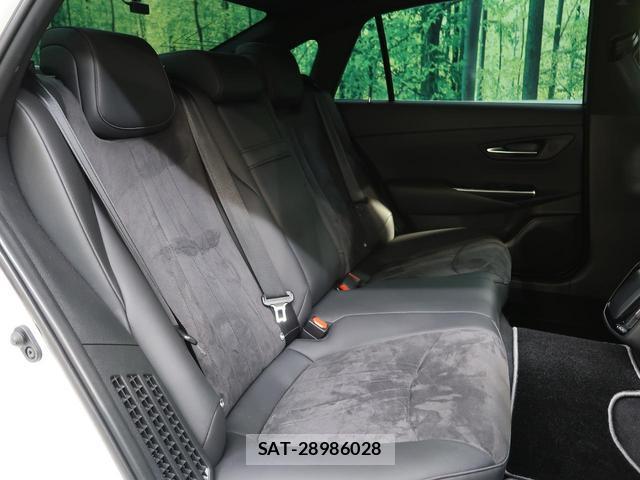 Toyota CROWN HYBRID 2020-09 8070848-9