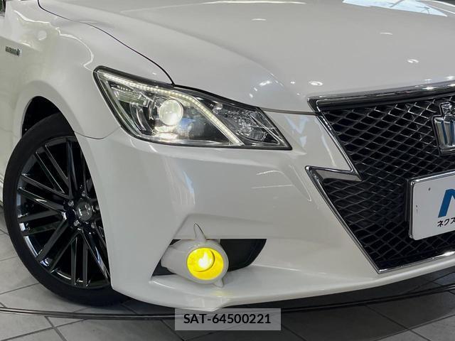 Toyota CROWN HYBRID 2013-02 8071160-11