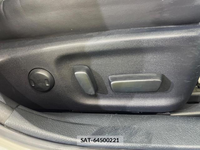 Toyota CROWN HYBRID 2013-02 8071160-6