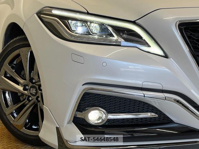 Toyota CROWN HYBRID 2021-02 8072496-13