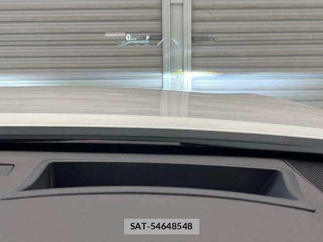 Toyota CROWN HYBRID 2021-02 8072496-6