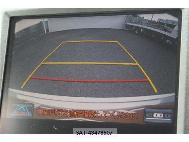 Toyota CROWN MAJESTA 2014-04 8071958-2