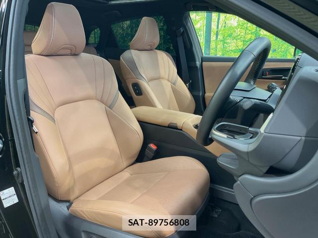 Toyota CROWN 2024-10 8070846-10