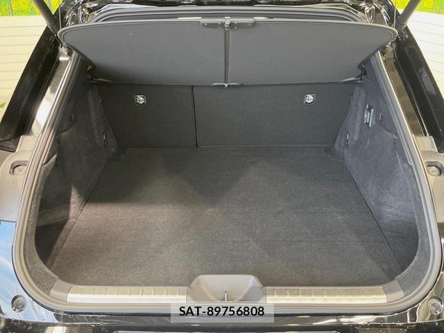 Toyota CROWN 2024-10 8070846-12