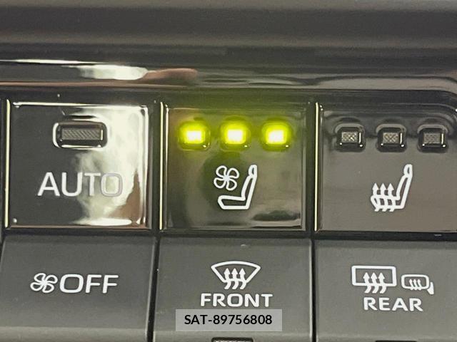 Toyota CROWN 2024-10 8070846-8