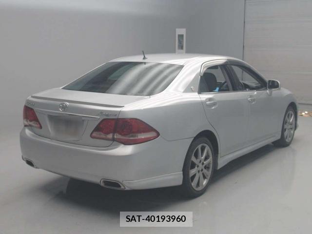 Toyota CROWN 2009-02 8072057-2