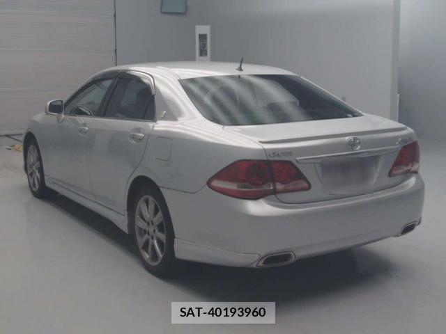Toyota CROWN 2009-02 8072057-3