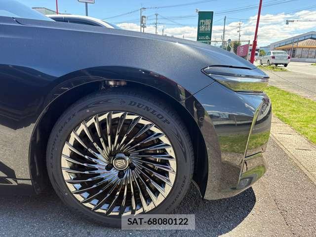 Toyota CROWN 2025-07 8072485-2