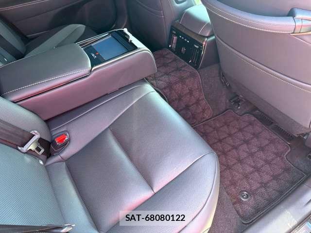 Toyota CROWN 2025-07 8072485-7