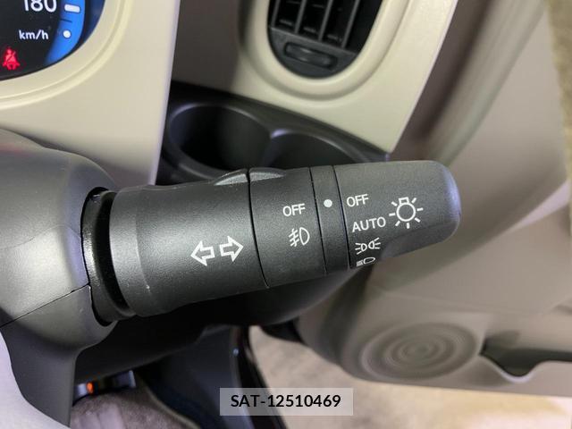Nissan CUBE 2014-08 8072460-18