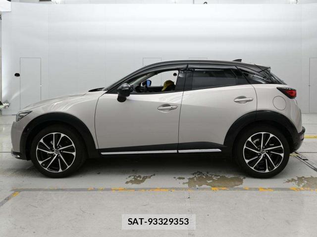 Mazda CX-3 2024-03 8071001-11