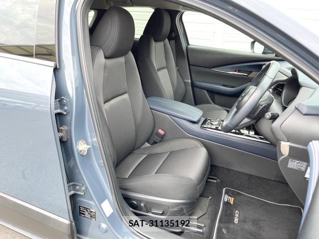 Mazda CX-30 2020-03 8071320-7