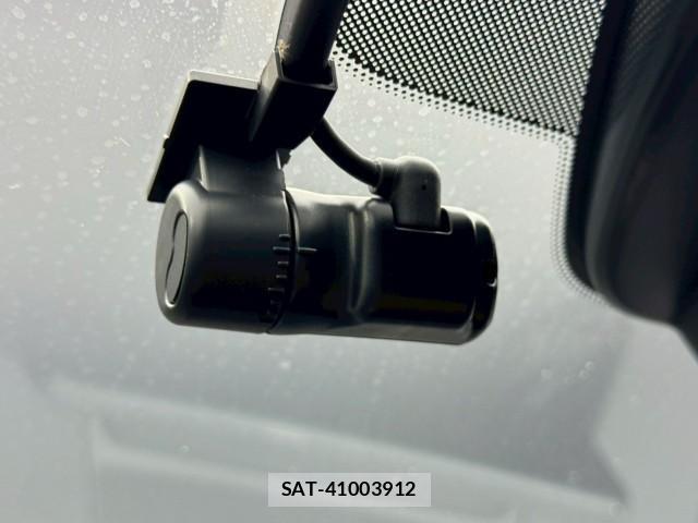 Mazda CX-30 2025-03 8072158-14