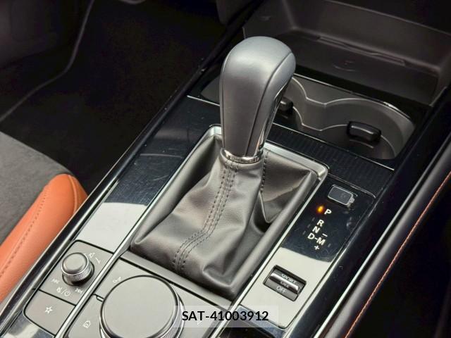 Mazda CX-30 2025-03 8072158-3