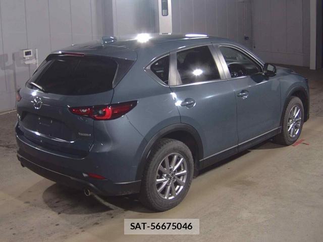 Mazda CX-5 2022-06 8070884-4