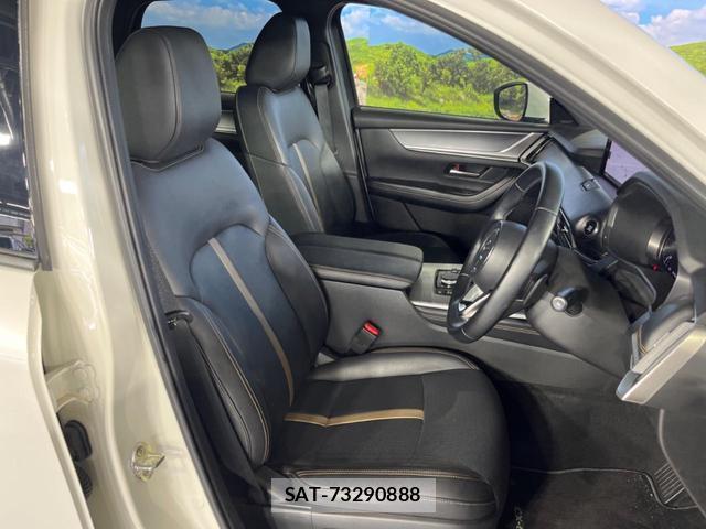 Mazda CX-60 2023-03 8071168-8