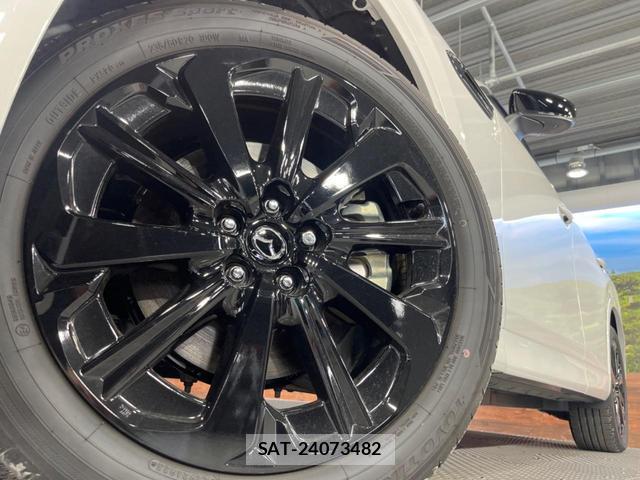 Mazda CX-60 2023-06 8071169-13