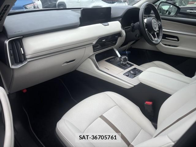 Mazda CX-60 2023-06 8072124-2