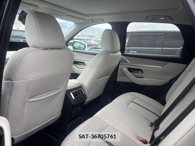 Mazda CX-60 2023-06 8072124-3