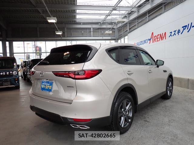 Mazda CX-60 2023-04 8072534-3