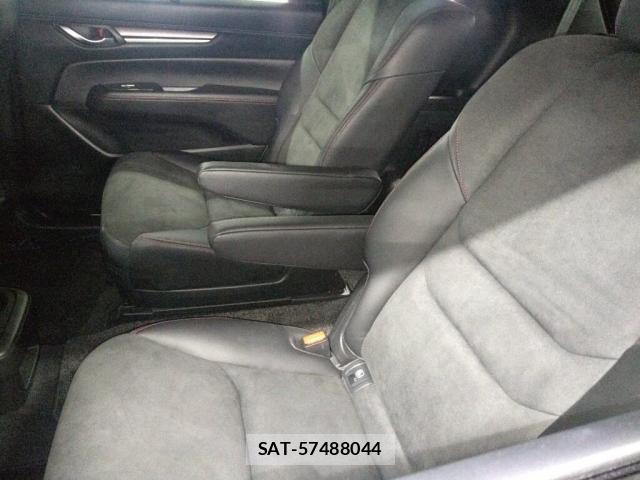 Mazda CX-8 2023-12 8070883-5