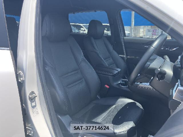 Mazda CX-8 2021-04 8072516-9