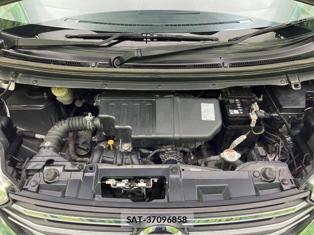 Nissan DAYZ ROOX 2017-09 8070938-18