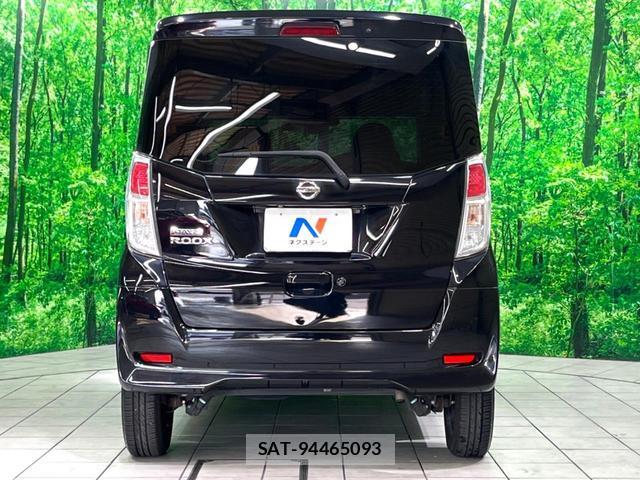 Nissan DAYZ ROOX 2015-09 8071189-14