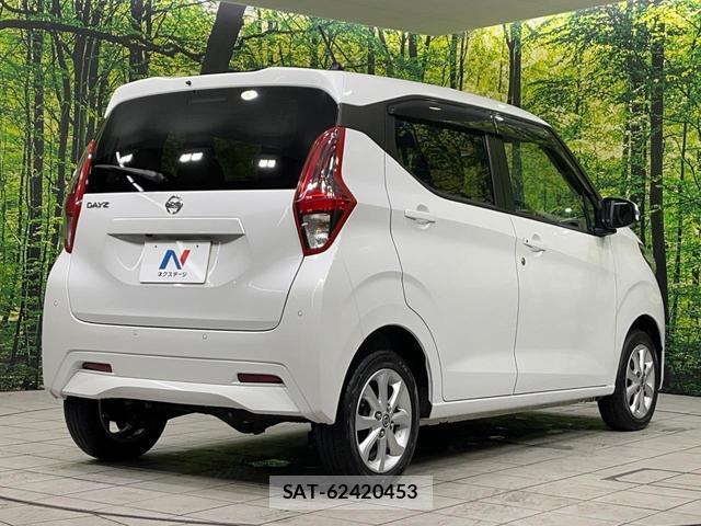 Nissan DAYZ 2022-03 8071391-17