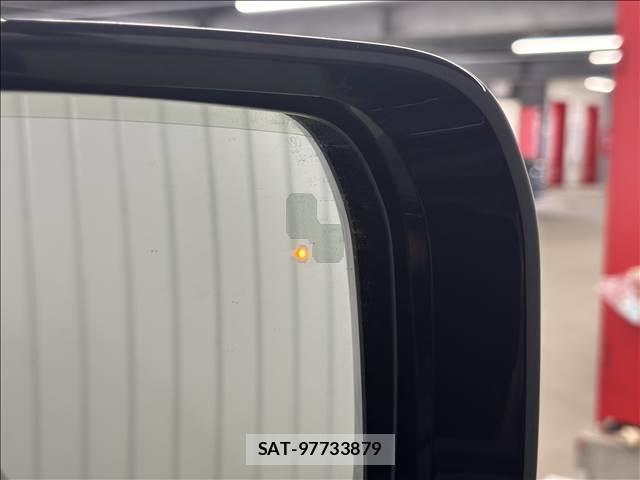 Land Rover DEFENDER 2022-09 8072583-5