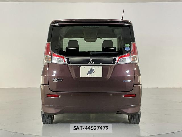 Mitsubishi DELICA 2019-03 8071512-1