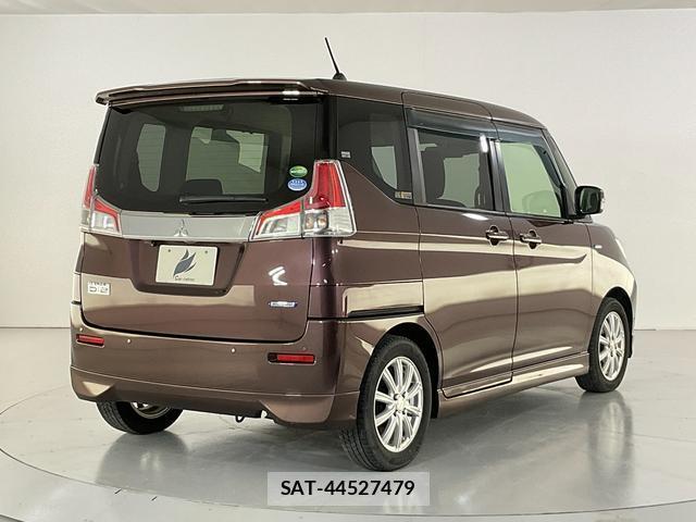 Mitsubishi DELICA 2019-03 8071512-6