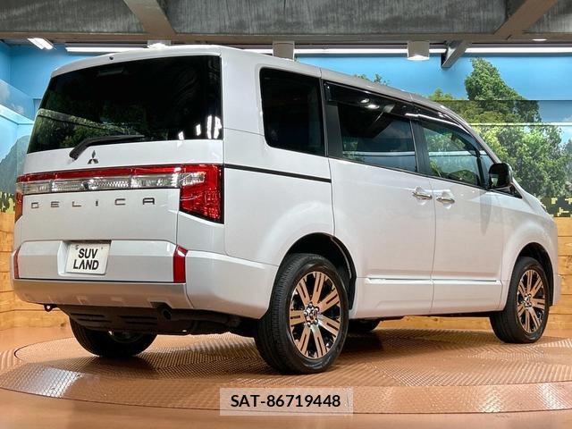 Mitsubishi DELICA 2024-05 8070970-18