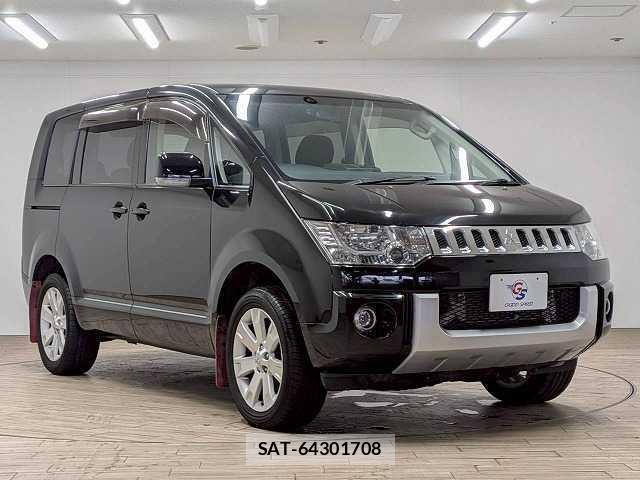 Mitsubishi DELICA 2014-01 8071032-13