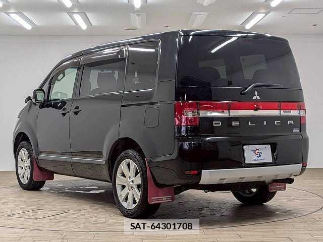 Mitsubishi DELICA 2014-01 8071032-16