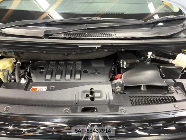Mitsubishi DELICA 2024-05 8071070-18
