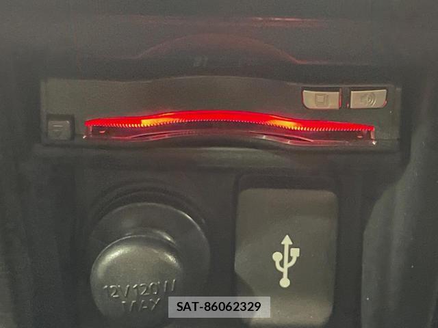 Mitsubishi DELICA 2021-09 8071091-5