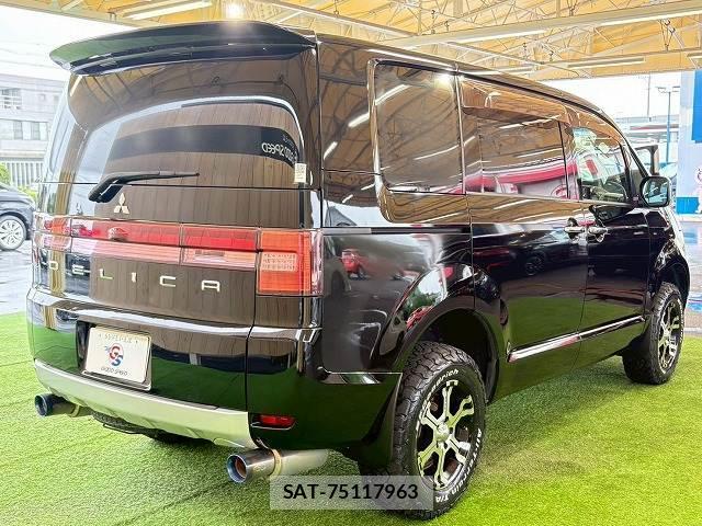 Mitsubishi DELICA 2014-02 8071687-15