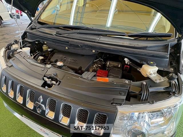 Mitsubishi DELICA 2014-02 8071687-17